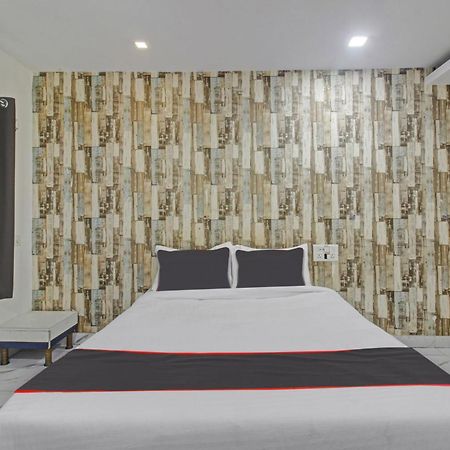 Hotel Collection O Sai Krupa Hyderabad Exterior foto