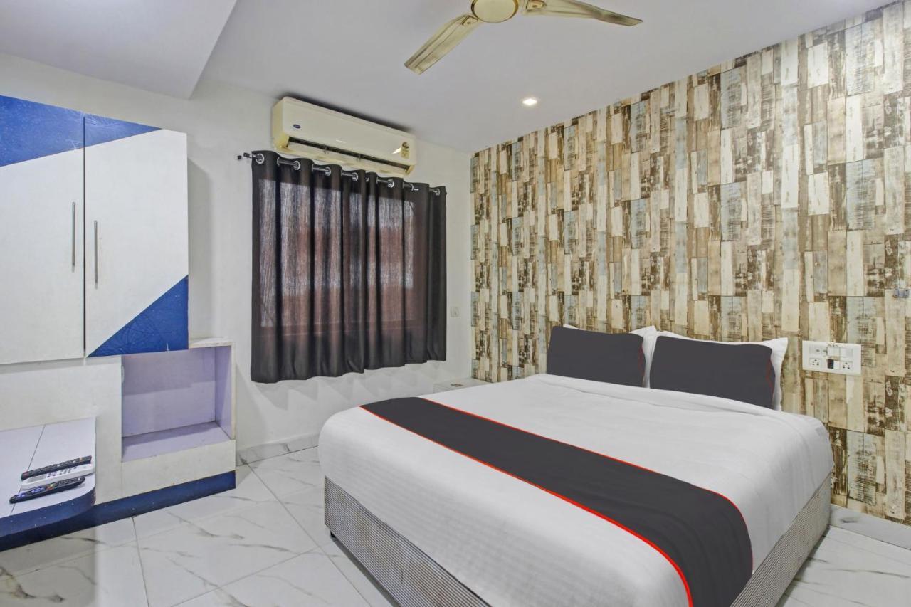 Hotel Collection O Sai Krupa Hyderabad Exterior foto
