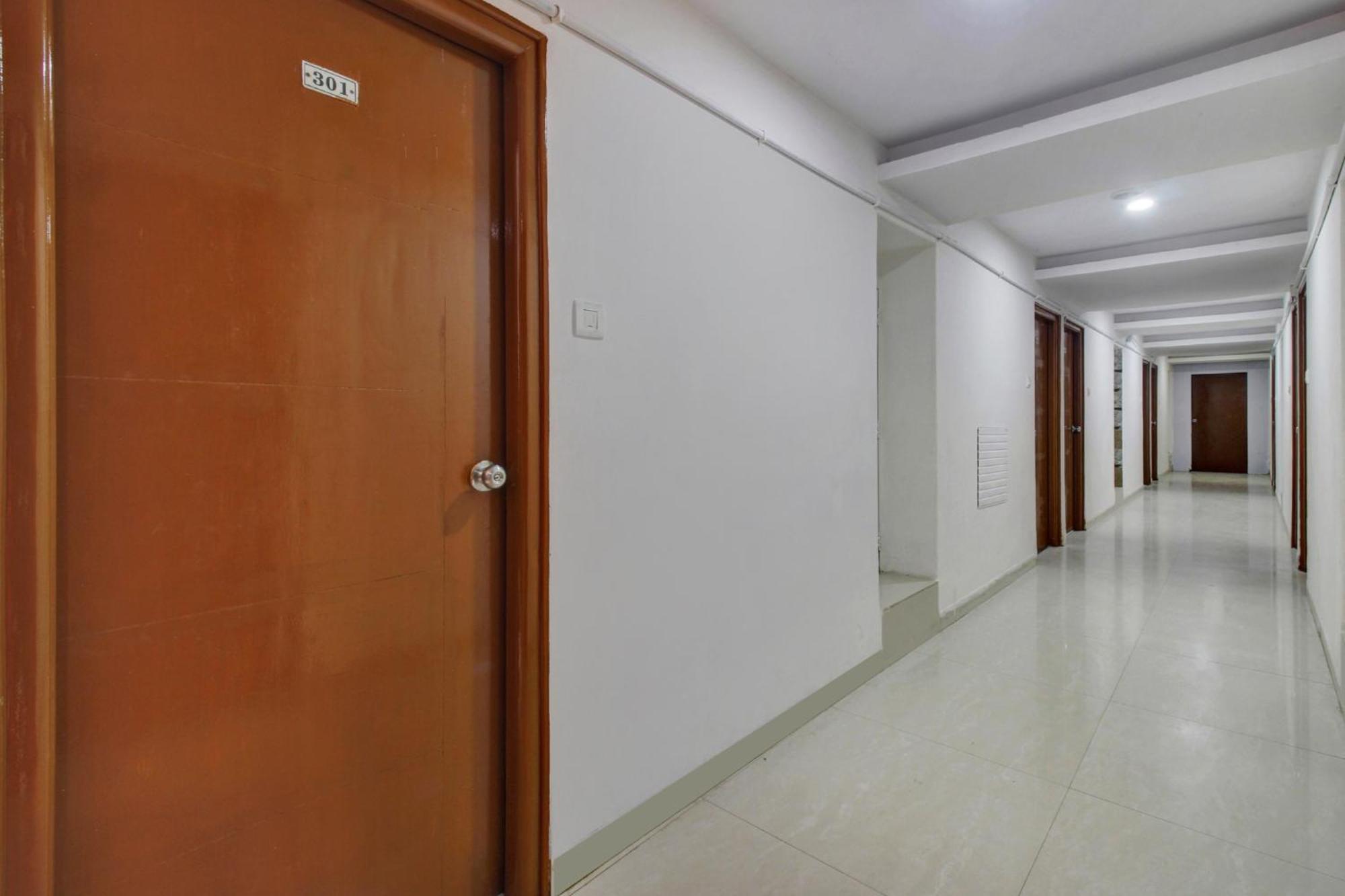Hotel Collection O Sai Krupa Hyderabad Exterior foto