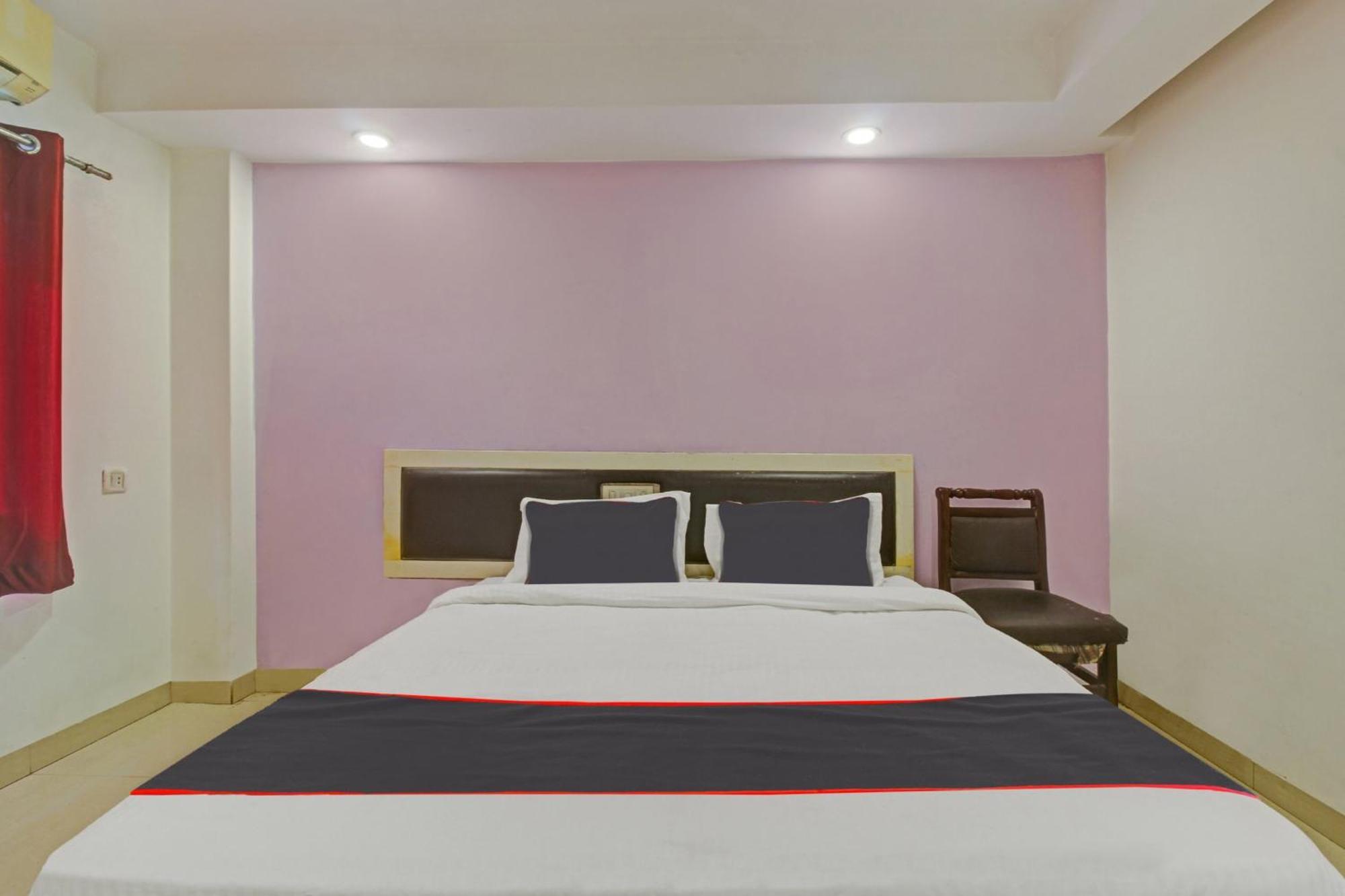 Hotel Collection O Sai Krupa Hyderabad Exterior foto