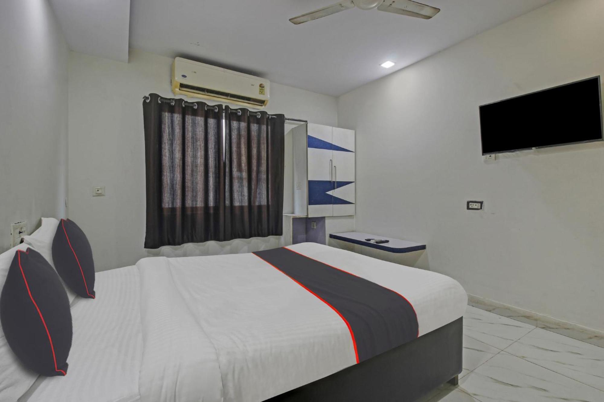Hotel Collection O Sai Krupa Hyderabad Exterior foto